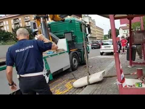 Newsbiella - Biella: Autobus travolge la pensilina, cinque feriti