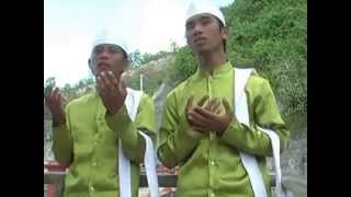 Download lagu tha' apasah - kh anwar mp3