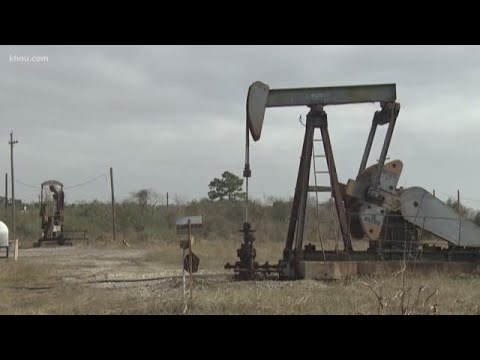 Houston oil and gas workers talk about rapid downturn