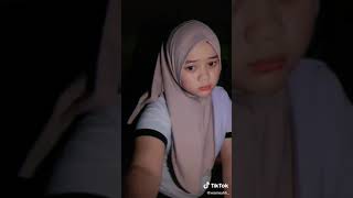Download lagu Awek tudung mp3 Download lagu Awek tudung mp3