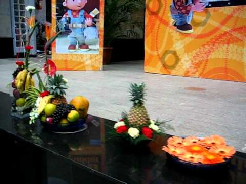 Cross Road Flower Show