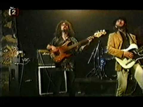 Charlie The Bomber - Charlie The Bomber - Jenom půl 1994