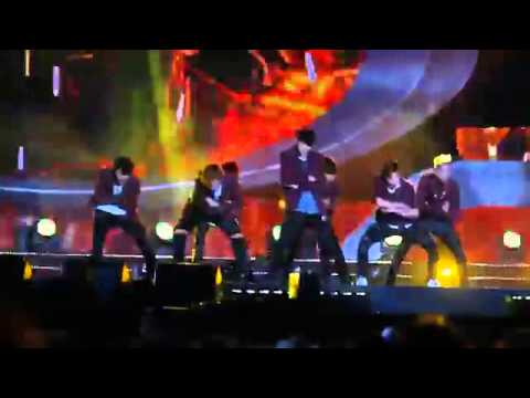 Fancam | 140927 Bangtan Boys BTS Danger @Music Core Sky Festival in Incheon'