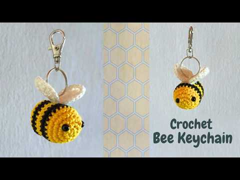 Crochet Bee Keychain  🐝  Fast & Easy Tutorial. Nice Gift Idea for the Bee Lovers!