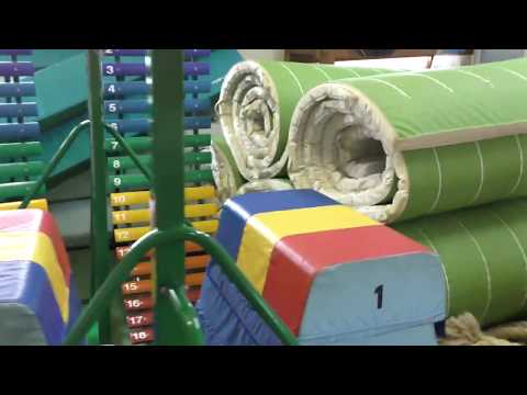 子ども教育学科 体育館にレッツゴー💨