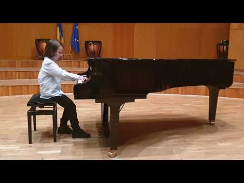 Mardan David Stefan (M.Madrid) - Bach, Menuet / Kabalevsky, Toccatina