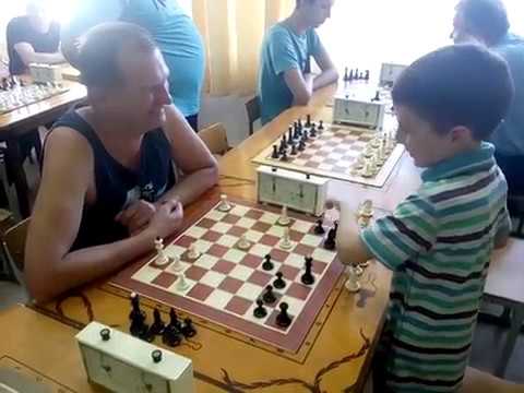 IM Shalimov Valery (2431) vs. Cherniaiev Tykhon (2025) , 1-0, blitz, 20/06/2017