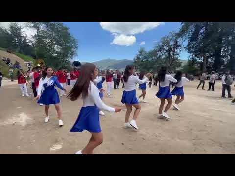 Preu Latín BAND participando en el desfile por la feria de Santiago Chimaltenango Huehuetenango 2025