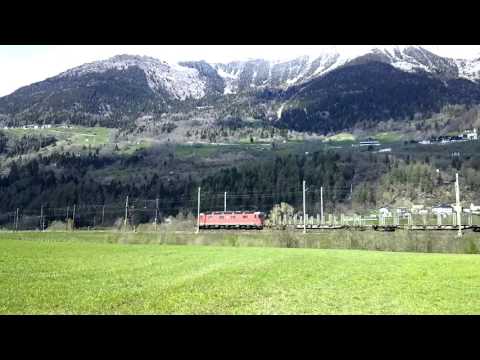 SBB Re 6/6 CON CARRI MERCI TRANSITA A AMBRI-PIOTTA.(CH) 25 - 4 - 2016
