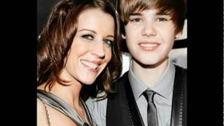 Mamas boy justin bieber