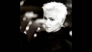 ♪ Marie Fredriksson (Roxette) - Bad Moon
