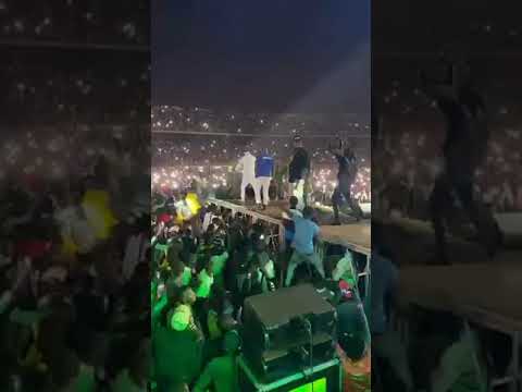 Iba one ft Amy en live lors du concert🔥