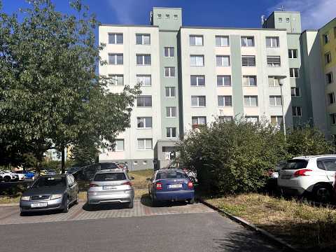 Prodej bytu 4+1 82 m2 Strážnická, Plzeň