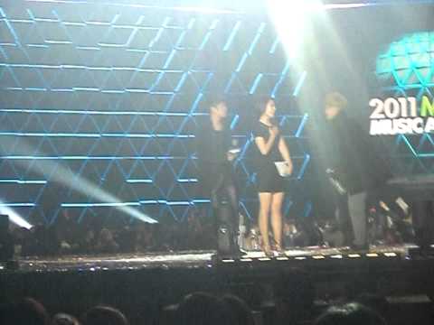 [Fancam] 111124 Melon Music Awards Ending Super Junior & Beast