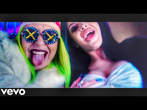 EMY ALUPEI - HANNAH MONTANA 💁🏼‍♀️ ✊🏻💦 (Videoclip Oficial)