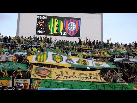 "Mi viejo me llevó a la cancha" Barra: La Pesada del Puerto &bull; Club: Aldosivi &bull; País: Argentina