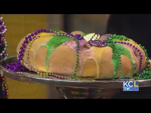 KCL - Cafe Verona makes the perfect Mardi Gras King Cake