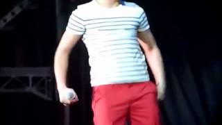 Louis Tomlinson Thrusting Appreciation Video