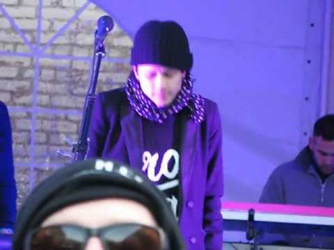 16/18 Tegan & Sara - Now I'm All Messed Up @ 104.5 Winter Jam, Philadelphia, PA 1/26/13