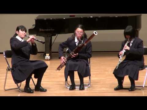 こども学科 【木管３重奏】管弦楽組曲第２番　ポロネーズ・メヌエット・バディネリ（練習風景）