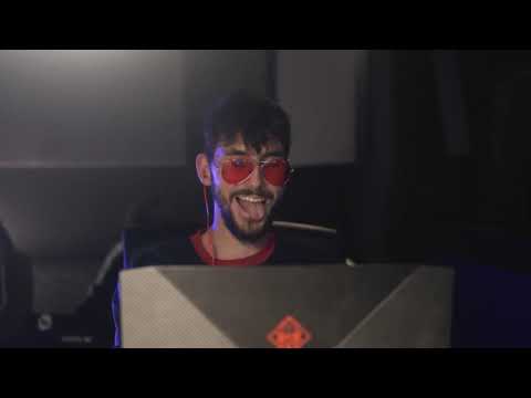 Wracam do teledysków! (feat. SOSO Chillwagon) [NV01]