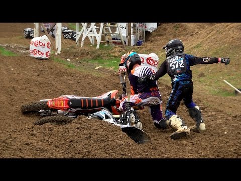 CRASH: A Fist Full Of Moto Rage (MXPTV)
