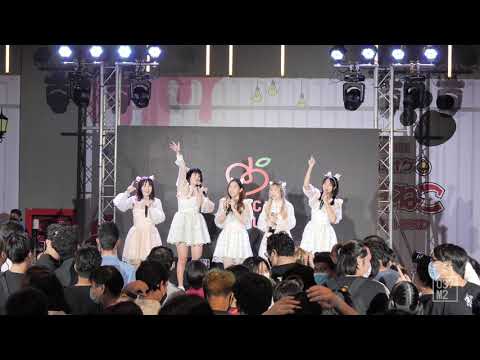 211121 Peach You @ LOY KRATHONG IDOL FEST! 2021, DONKI Mall Thonglor [Full Fancam 4K 60p]