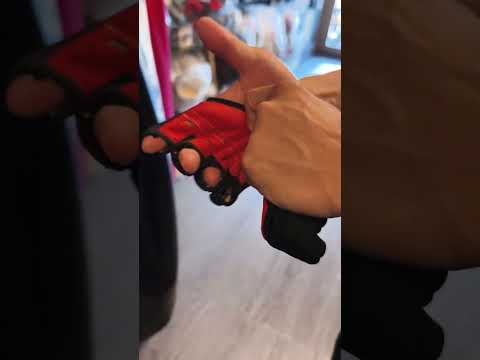 ~子甄彣璟~MMA 拳擊 凝膠拳擊手套 凝膠手套 半指拳套 護手布 拳鋒 護拳鋒 拳擊 護手套 護指拳峰 拳鋒套 