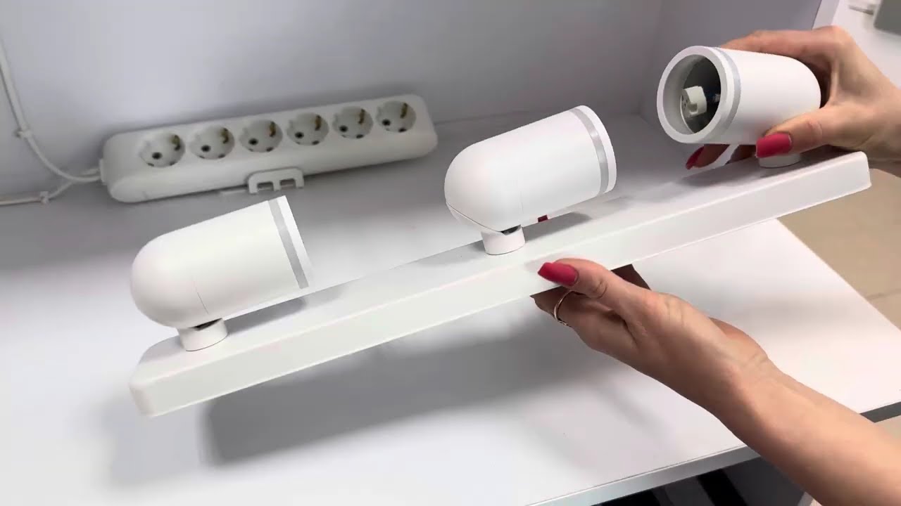 Накладний поворотний світильник Ardero ML316-3 G5.3 IP20 білий 80210