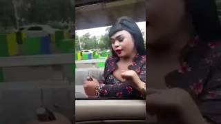 Download lagu Banci ngamen lucu mp3