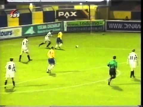 23-11-2001 Cambuur - VVV: 3-1