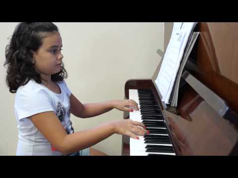 BIDELLATI-C.E.M- Yasmim Porcelo "Sinfonia da criança" (Beethoven) - 12/2013