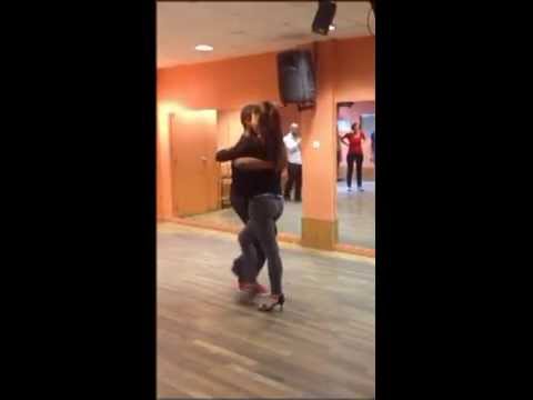 Cours Bachata Intermédiaire Ecole des Danses Latines et Tropicales