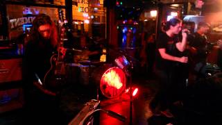 Red Sky Mary @ Penuche&#39;s - Howl