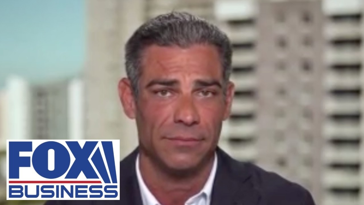 Former Miami mayor says DSA math doesn’t add up