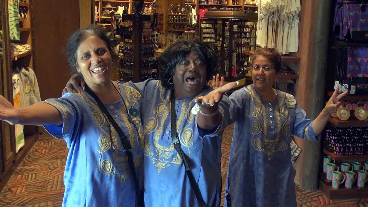 MyDisneyFix | Why Disney World Cast Members are the BEST! Animal