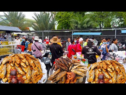 Street Food For Factory Workers - Kind Of Food For Sales For Workers Lunch Break