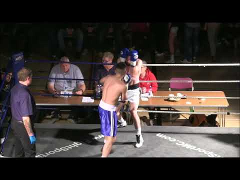fight 8 Logan Dunlop Vs Gavin Scott Reid.
