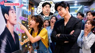 The girl criticized the CEO’s poster, unaware the CEO himself was standing behind her!