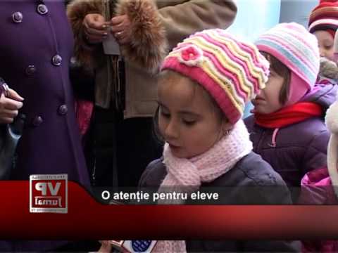 O atenție pentru eleve