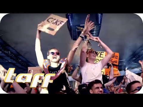 Mit ALLE FARBEN im PRIVATJET! | World Club Dome 2018 | TEIL 1 | taff | ProSieben