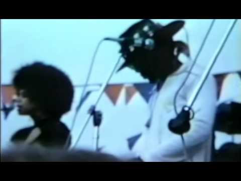 4. SUNSHINE OF YOUR LOVE (Live) - Rotary Connection feat MINNIE RIPERTON 1969