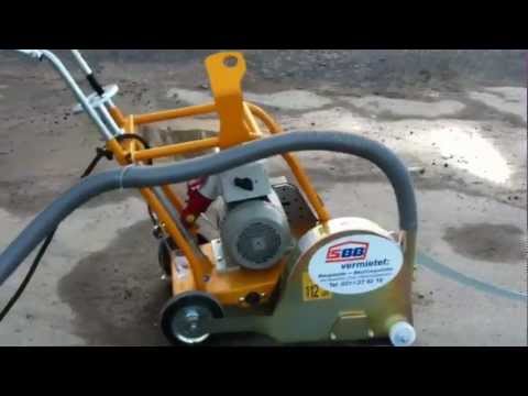 Fugenschneider Cedima in Aktion