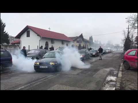 Marș al durerii pentru Zoli, un tânăr pasionat de mașini, din Alba Iulia, răpus de o boală cruntă