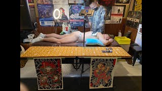 刺青　和彫　総手彫りの実演　Horiken First, Shibuyta, Tokyo @ king of tattoo 2022  渋谷初代彫健先生に彫っていただきました！