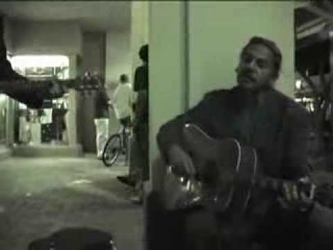 Busking Freo Cafe Strip..