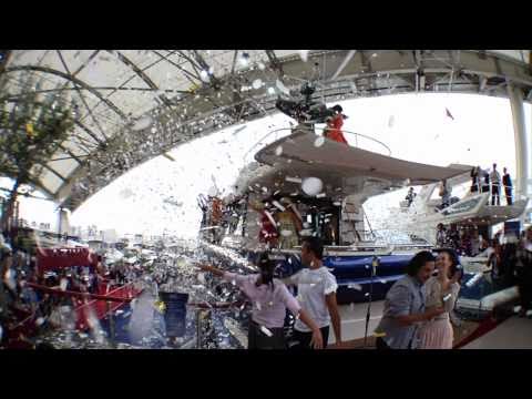 Azimut Yachts: Genova boat show 2010 ENG - Official Video