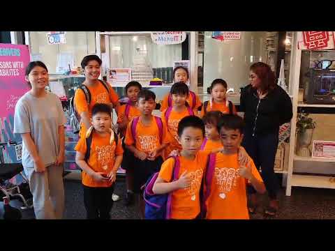 Child at Street 11 Kids: Inspiring Journeys