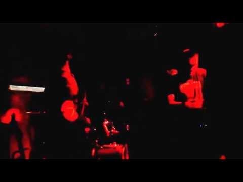 Verba volant - isolator/ghosts