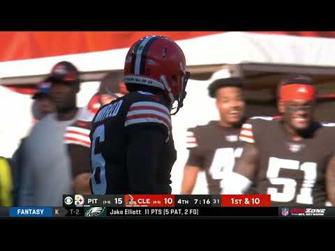 Baker Mayfield HYPED after HUGE HIT out of bounds vs. Steelers